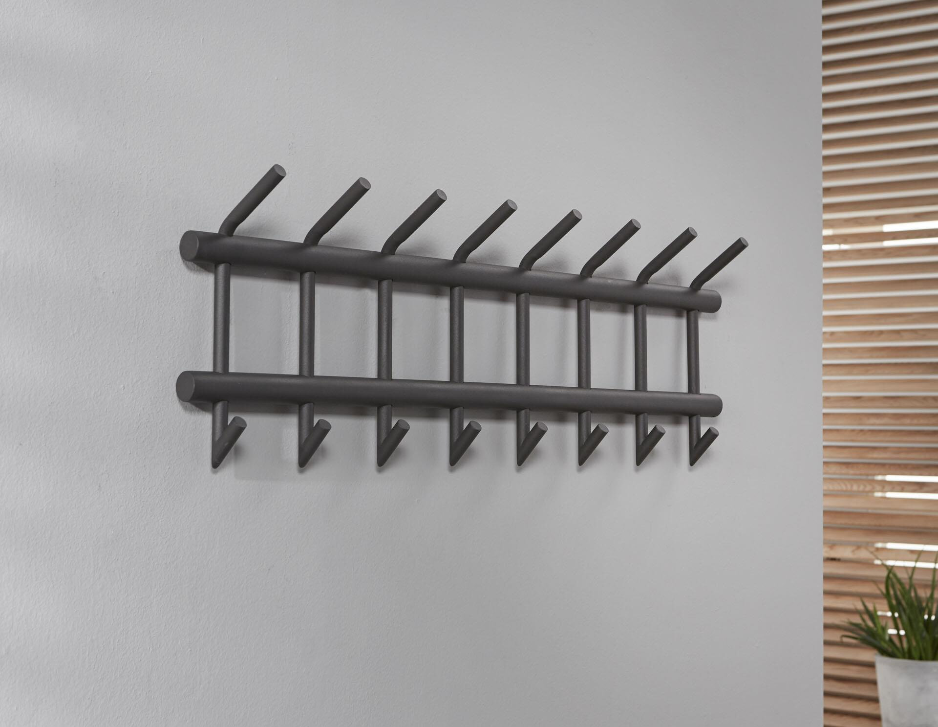 Kapstok 'Myles' 8-haaks 1 Kapstok 'Myles' 8-haaks