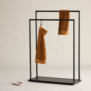 Nohr Kledingrek 'Milford' kleur Zwart