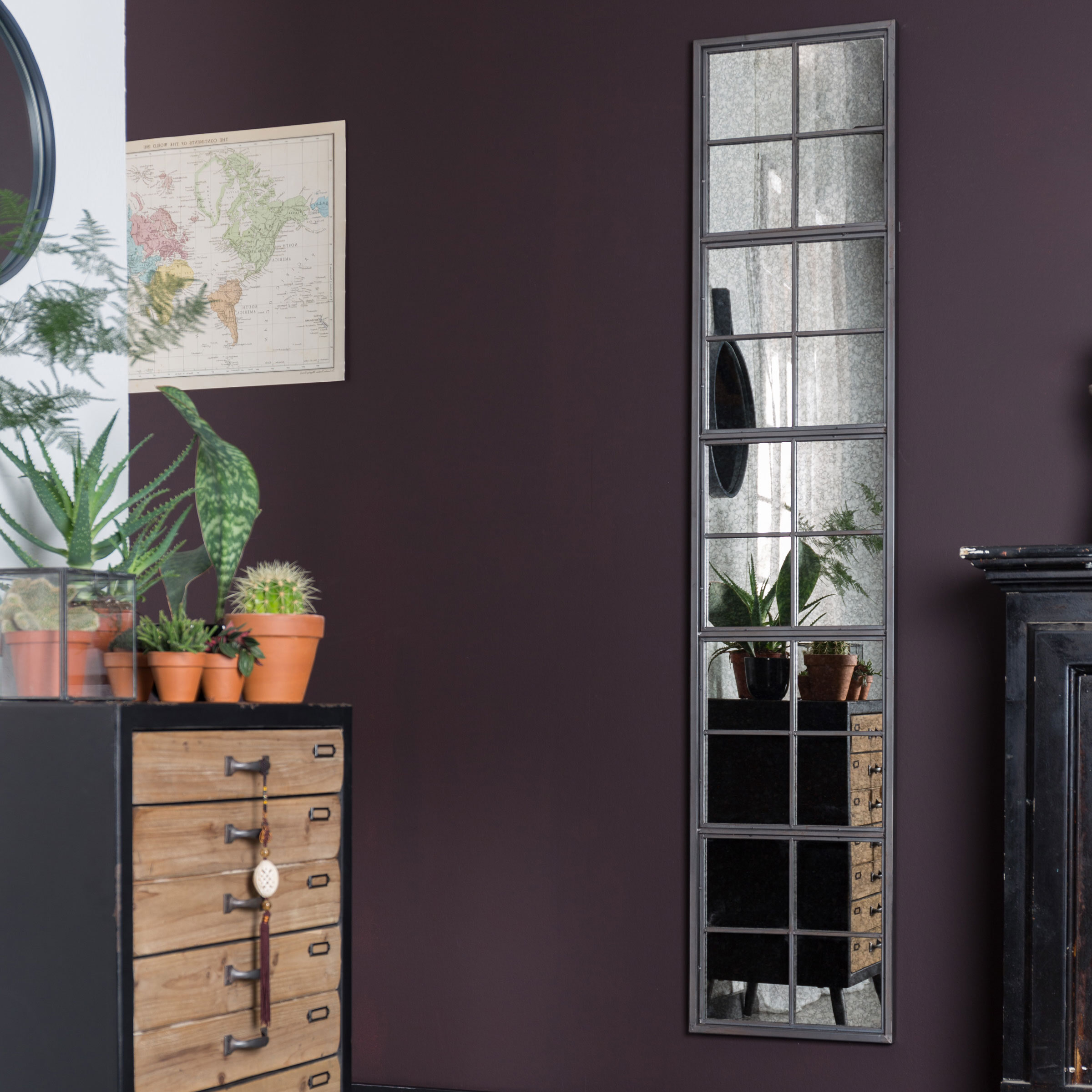 Dutchbone Spiegel 'Vintage Window' 178 x 37.5cm 1 Dutchbone Spiegel 'Vintage Window' 178 x 37.5cm