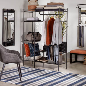 Kave Home Kledingrek 'Storn', kleur Zwart