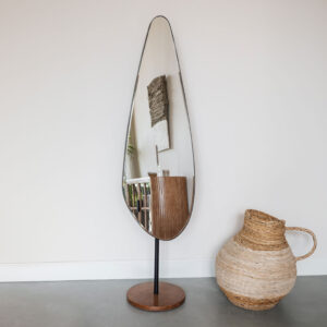 ZILT Staande Spiegel 'Katrinia' Organisch, 135 x 40cm