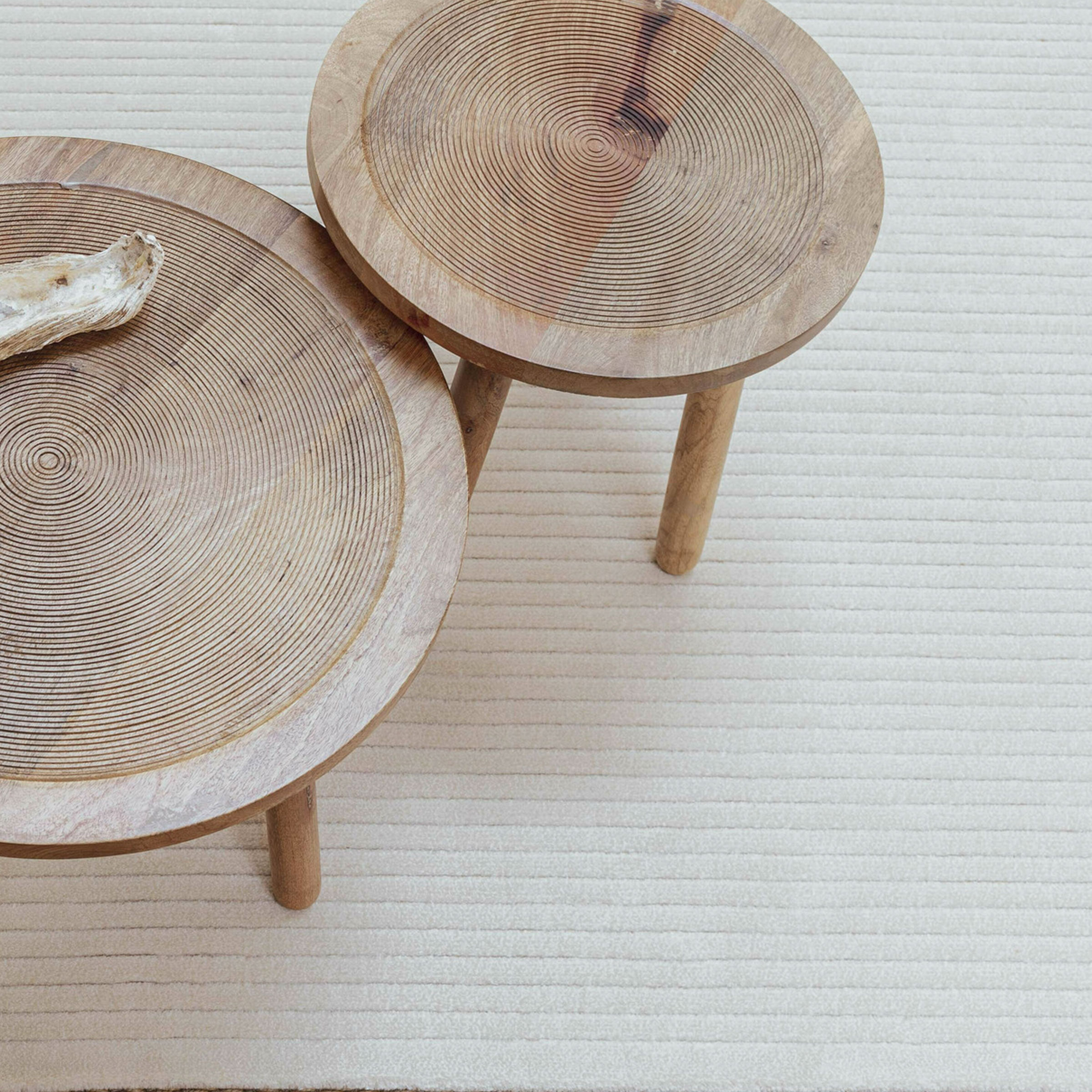 Zuiver Vloerkleed 'Shore' 160 x 230cm, kleur Beige 1 Zuiver Vloerkleed 'Shore' 160 x 230cm, kleur Beige